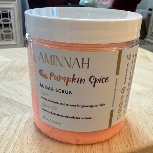 Aminnah Other - Aminnah Pumpkin Spice Sugar Scrub - Peach